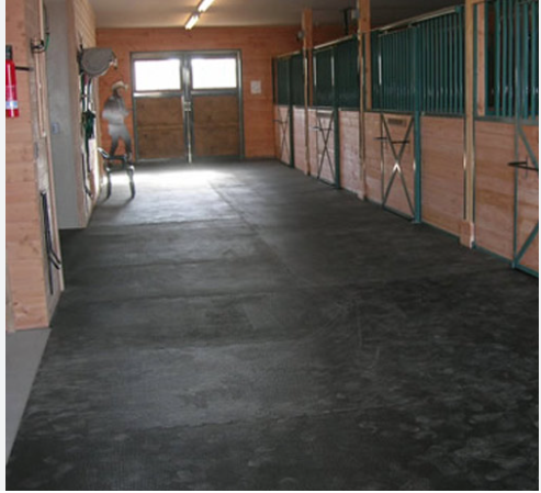 12mm Agriculture and Horse Stall mat 6ft x 4ft